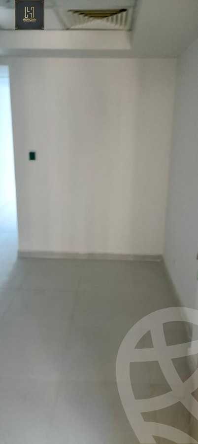 https://aqarmap.com.eg/ar/listing/4162169-for-rent-cairo-new-cairo-compounds-bznys-bls-ktlyst-llttwyr