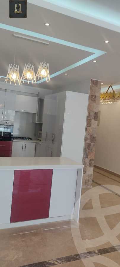 https://aqarmap.com.eg/en/listing/4165659-for-rent-cairo-new-cairo-compounds-lakeview-residence