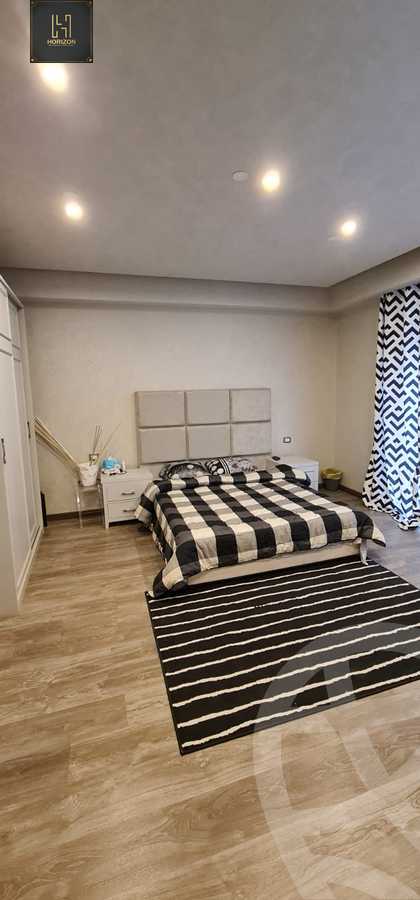 https://aqarmap.com.eg/en/listing/4166433-for-rent-cairo-new-cairo-compounds-lake-view
