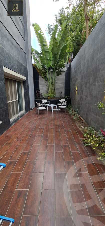 https://aqarmap.com.eg/en/listing/4166433-for-rent-cairo-new-cairo-compounds-lake-view