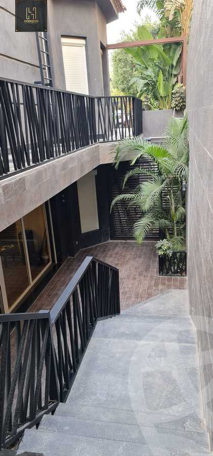 https://aqarmap.com.eg/en/listing/4166433-for-rent-cairo-new-cairo-compounds-lake-view