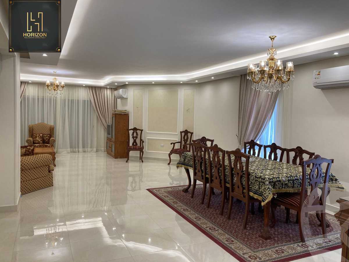 https://aqarmap.com.eg/en/listing/4169770-for-sale-cairo-new-cairo-compounds-mountain-view-hyde-park