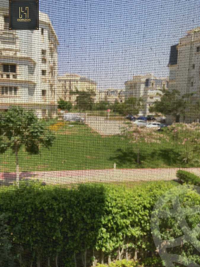 https://aqarmap.com.eg/en/listing/4169770-for-sale-cairo-new-cairo-compounds-mountain-view-hyde-park