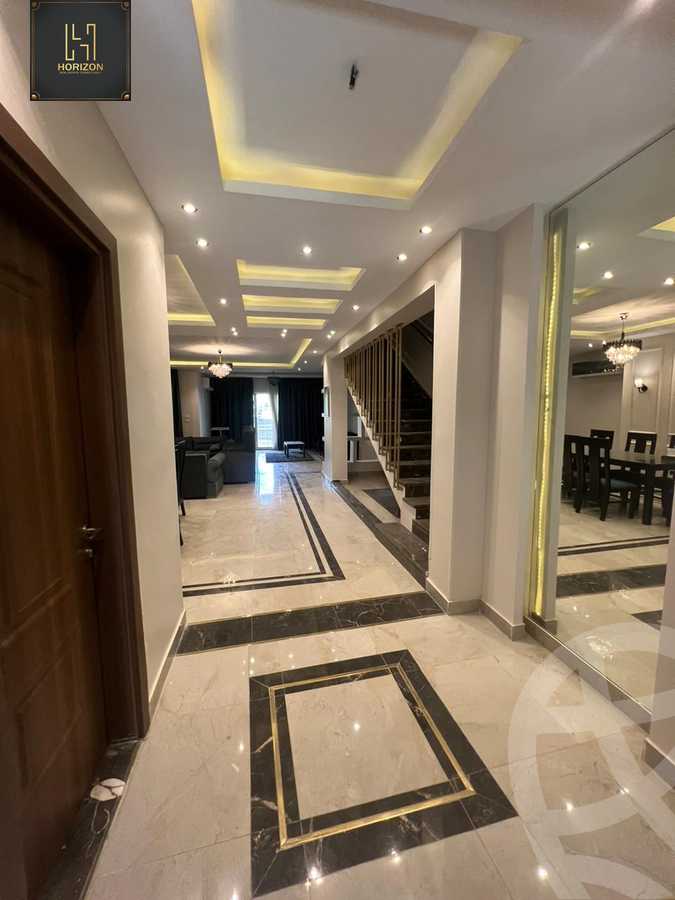 https://aqarmap.com.eg/en/listing/4170529-for-rent-cairo-new-cairo-compounds-mountain-view-hyde-park