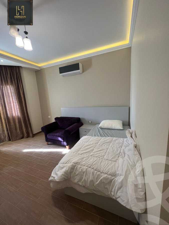 https://aqarmap.com.eg/en/listing/4170529-for-rent-cairo-new-cairo-compounds-mountain-view-hyde-park