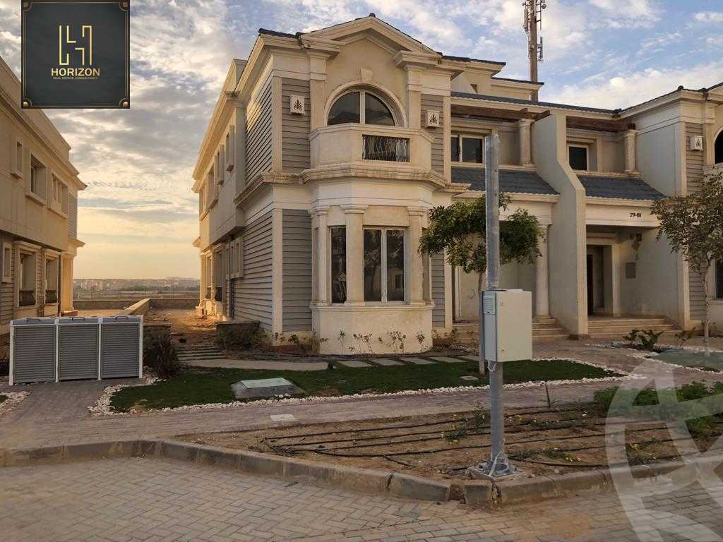 https://aqarmap.com.eg/en/listing/4173575-for-sale-cairo-new-cairo-compounds-mountain-view-hyde-park