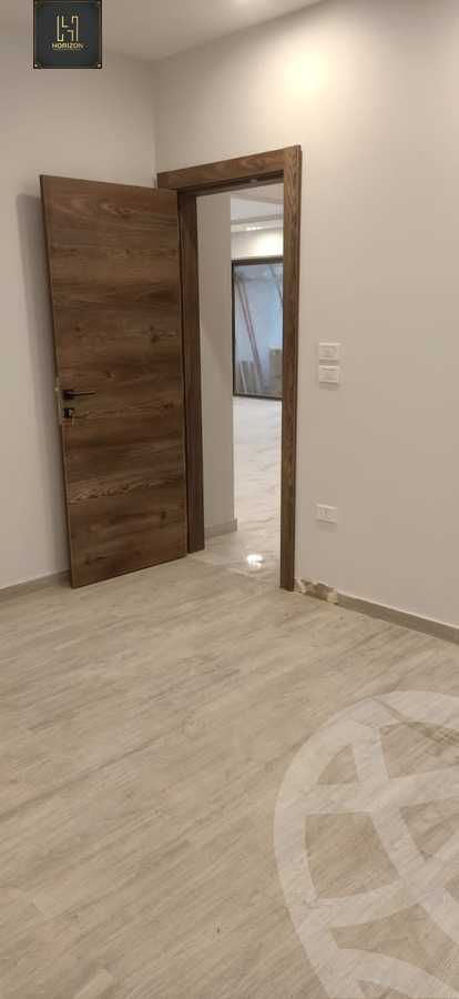 https://aqarmap.com.eg/en/listing/4173657-for-rent-cairo-new-cairo-compounds-lakeview-residence