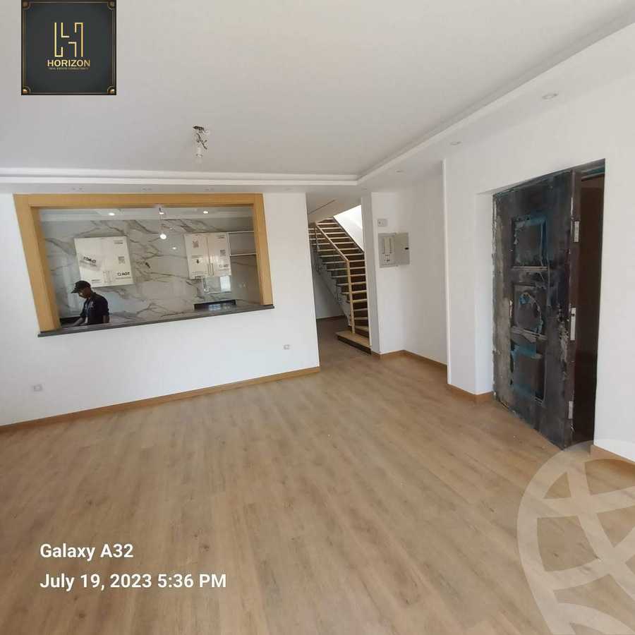 https://aqarmap.com.eg/en/listing/4175370-for-rent-cairo-new-cairo-compounds-mountain-view-hyde-park