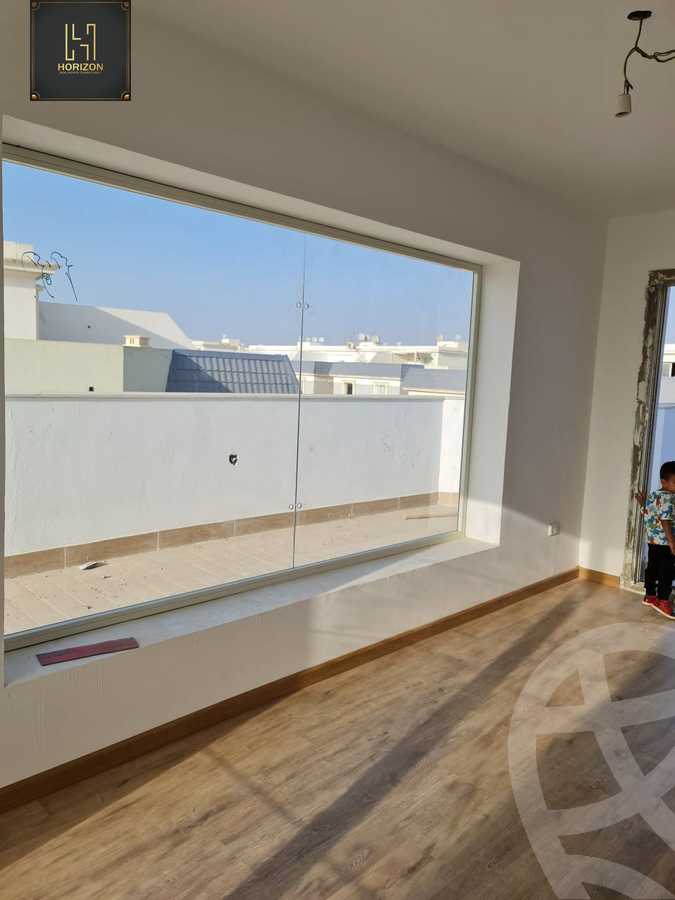 https://aqarmap.com.eg/en/listing/4175370-for-rent-cairo-new-cairo-compounds-mountain-view-hyde-park