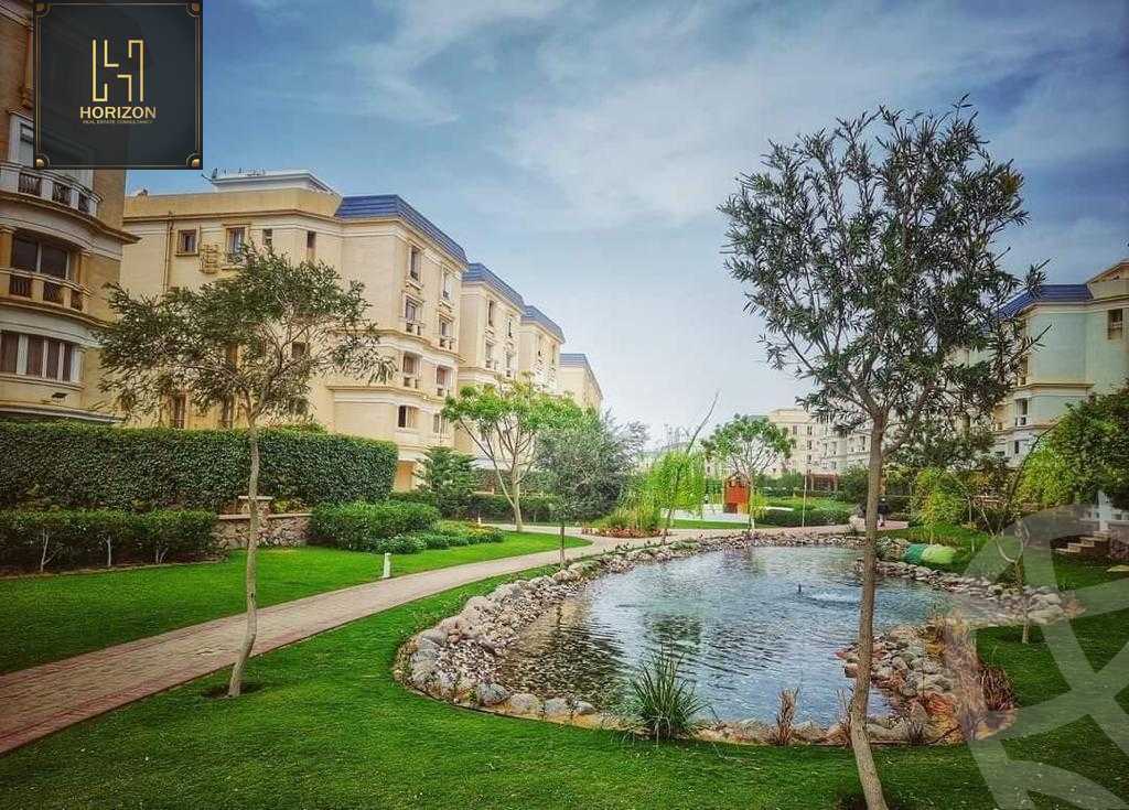 https://aqarmap.com.eg/en/listing/4176069-for-sale-cairo-new-cairo-compounds-mountain-view-hyde-park