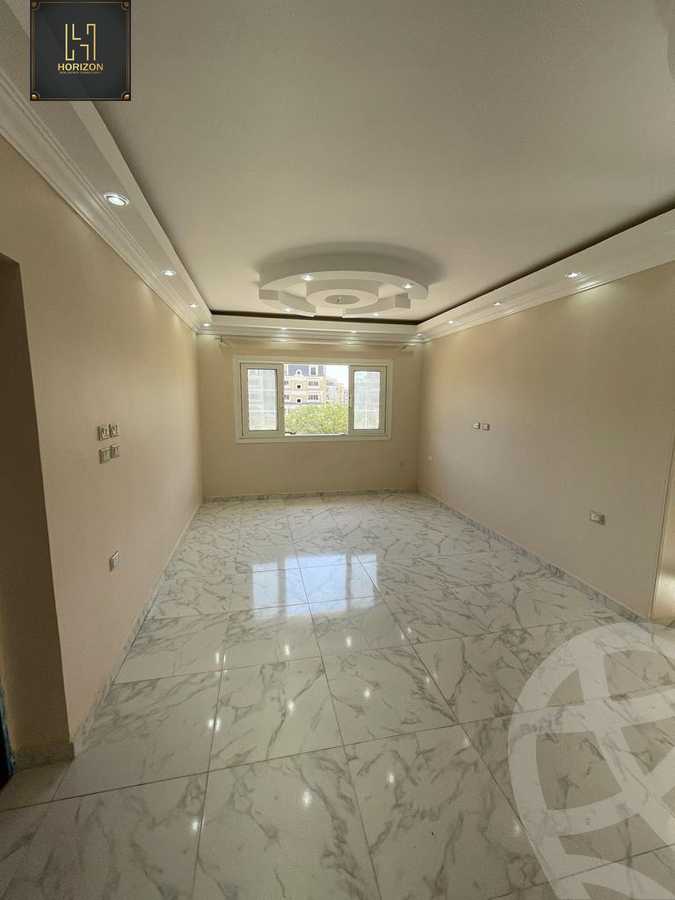 https://aqarmap.com.eg/en/listing/4177326-for-rent-cairo-new-cairo-compounds-mountain-view-hyde-park