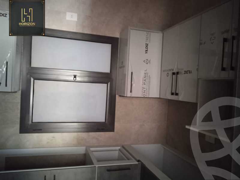 https://aqarmap.com.eg/ar/listing/4189340-for-rent-cairo-new-cairo-compounds-fifth-square