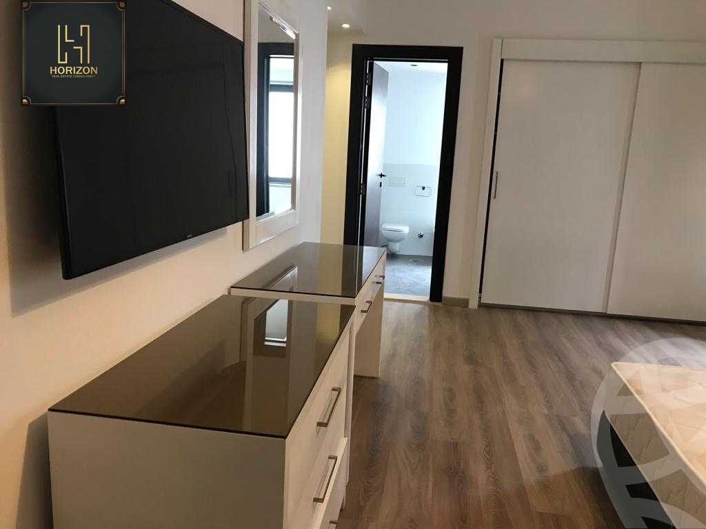 https://aqarmap.com.eg/en/listing/4192977-for-sale-cairo-new-cairo-compounds-the-water-way