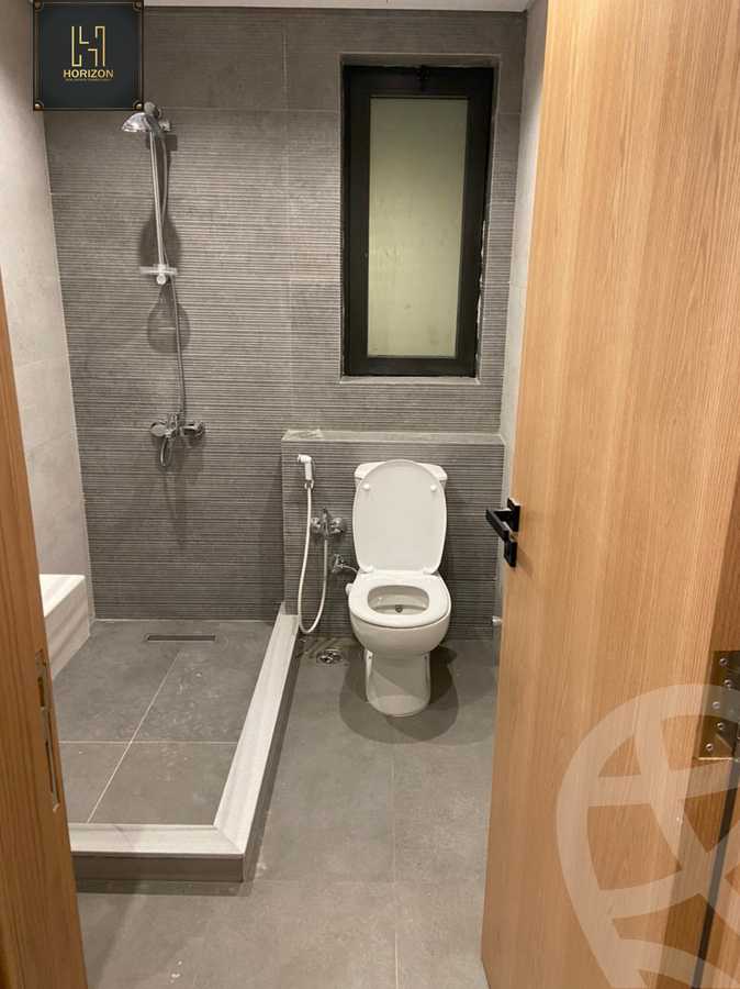 https://aqarmap.com.eg/en/listing/4195695-for-rent-cairo-new-cairo-compounds-lakeview-residence