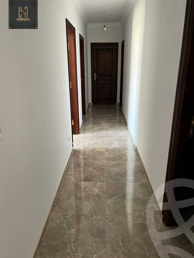 https://aqarmap.com.eg/en/listing/4202294-for-rent-cairo-new-cairo-compounds-mountain-view-hyde-park