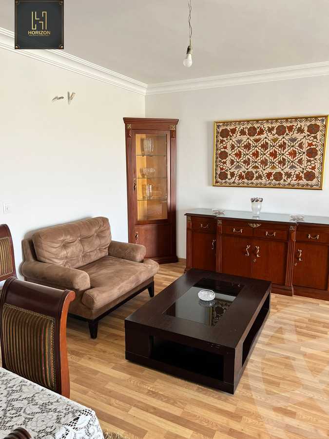 https://aqarmap.com.eg/en/listing/4202294-for-rent-cairo-new-cairo-compounds-mountain-view-hyde-park
