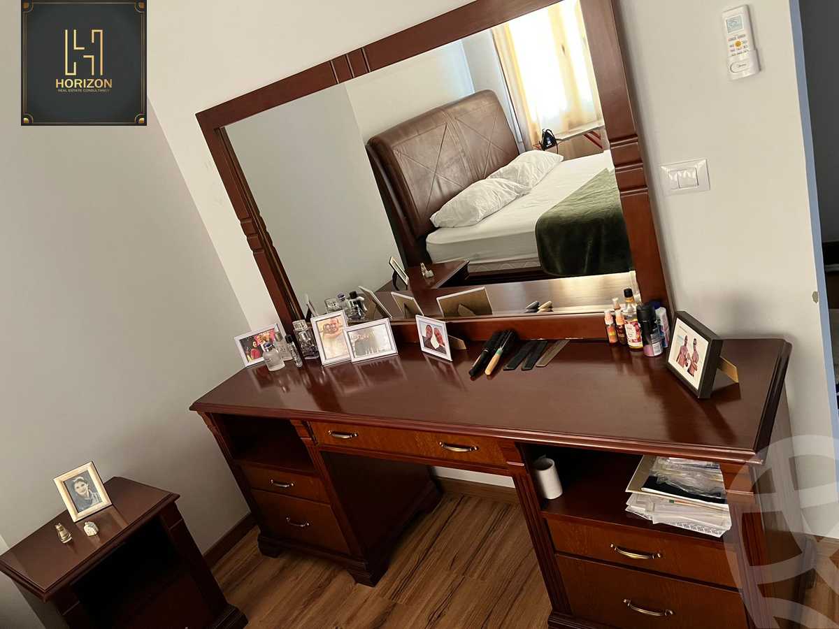 https://aqarmap.com.eg/en/listing/4202294-for-rent-cairo-new-cairo-compounds-mountain-view-hyde-park