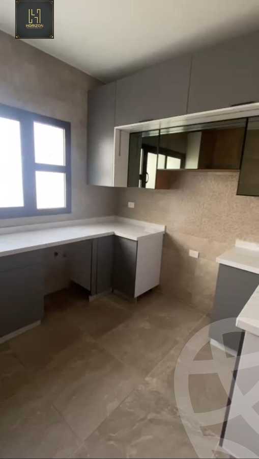 https://aqarmap.com.eg/ar/listing/4202714-for-rent-cairo-new-cairo-compounds-fifth-square