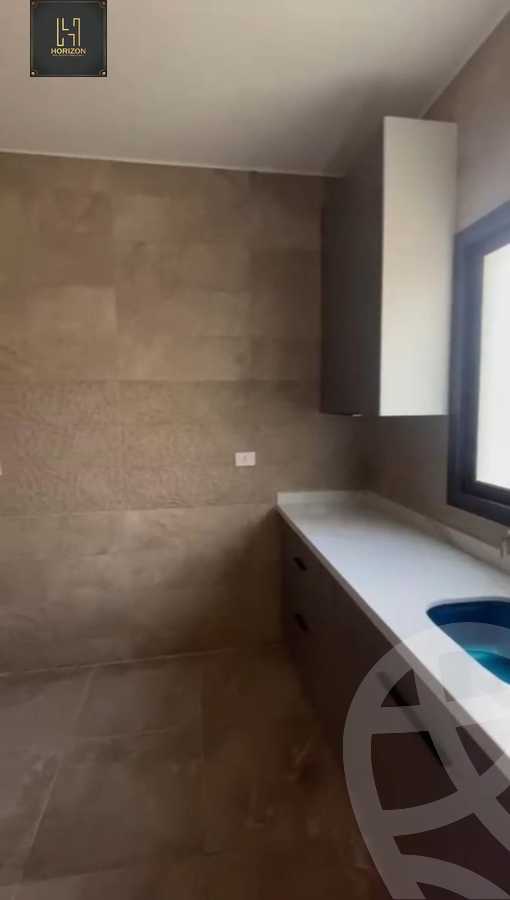 https://aqarmap.com.eg/ar/listing/4202714-for-rent-cairo-new-cairo-compounds-fifth-square
