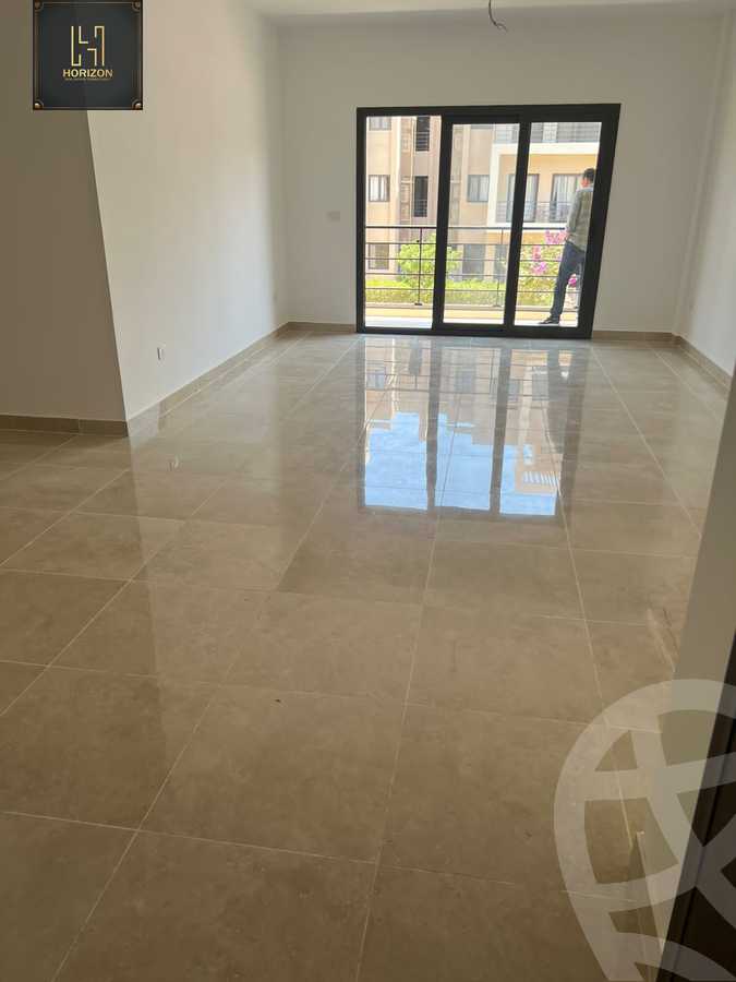 https://aqarmap.com.eg/en/listing/4204424-for-rent-cairo-new-cairo-compounds-fifth-square