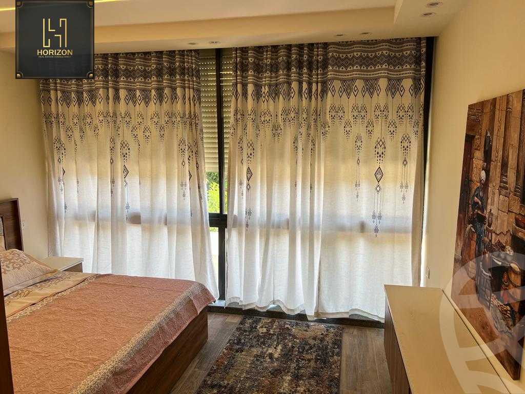 https://aqarmap.com.eg/en/listing/4205847-for-rent-cairo-new-cairo-compounds-lakeview-residence