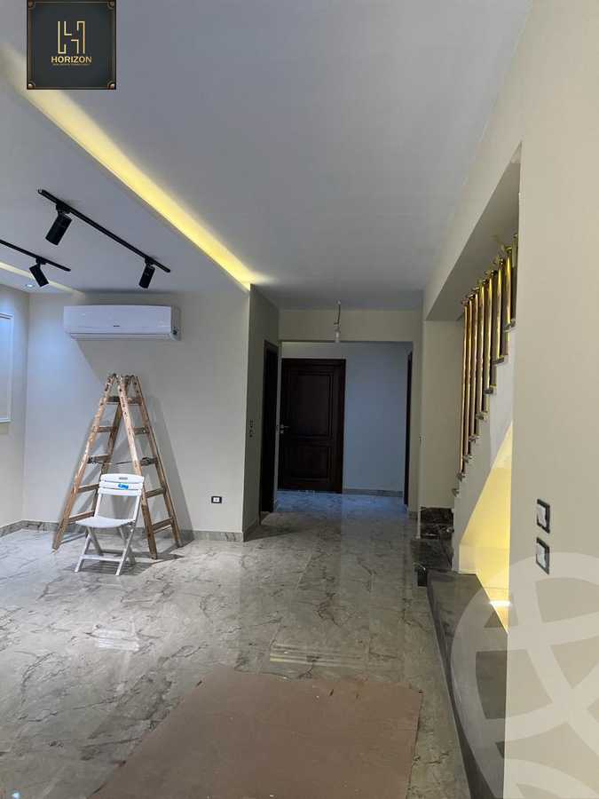 https://aqarmap.com.eg/en/listing/4206201-for-rent-cairo-new-cairo-compounds-mountain-view-hyde-park