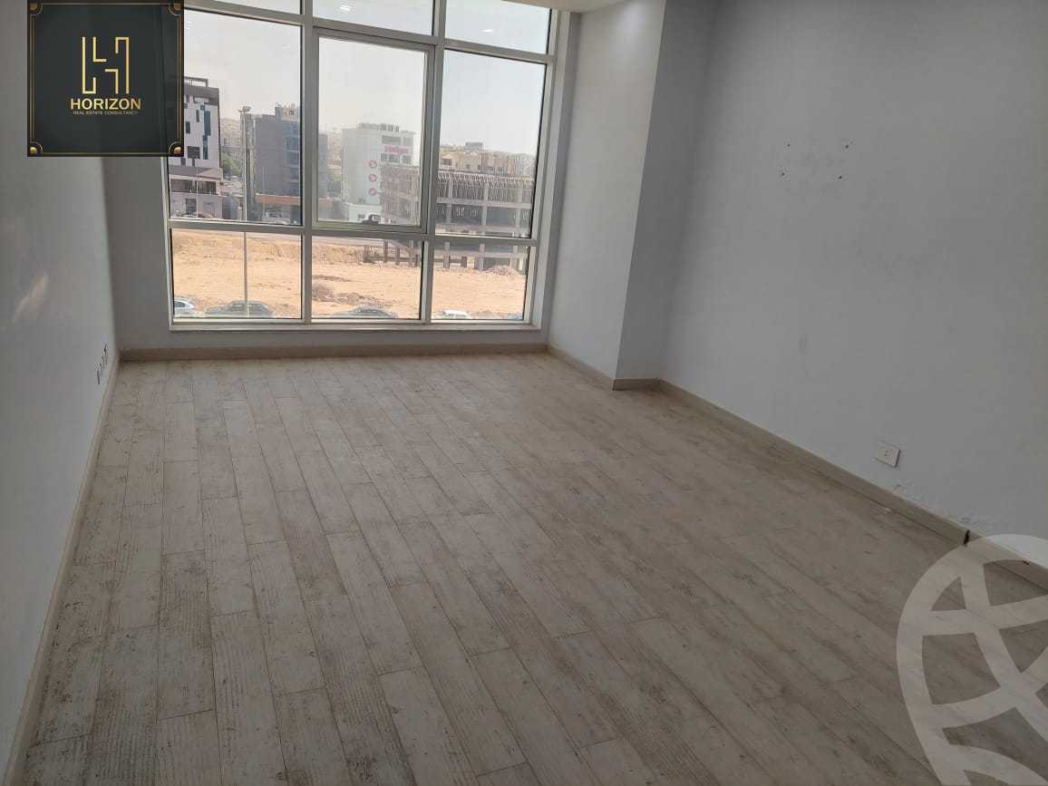https://aqarmap.com.eg/en/listing/4207653-for-rent-cairo-new-cairo-compounds-tryfywm-byzns-kwmblks-nm-llttwyr