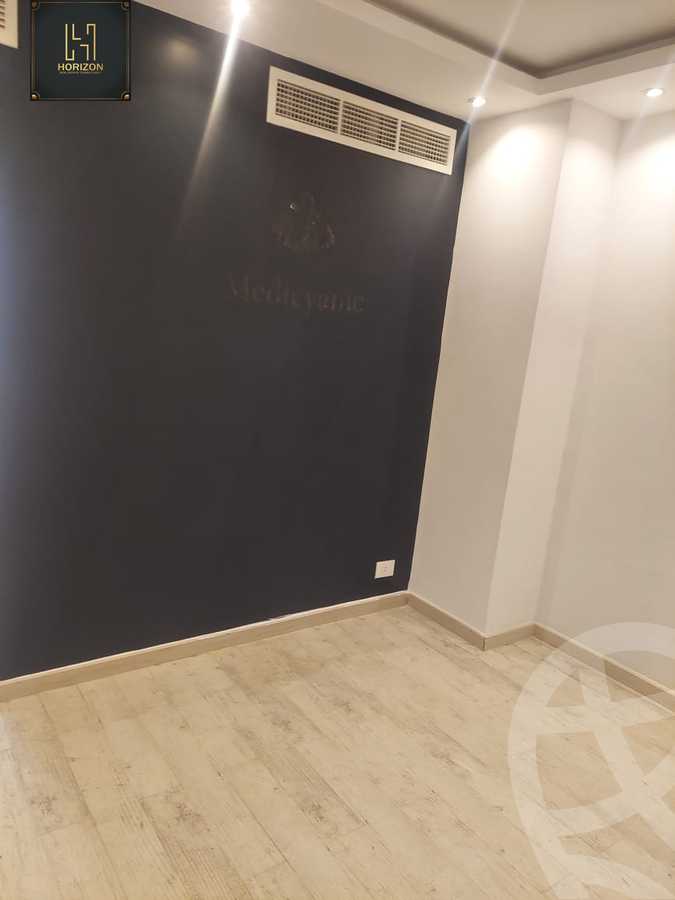 https://aqarmap.com.eg/en/listing/4207653-for-rent-cairo-new-cairo-compounds-tryfywm-byzns-kwmblks-nm-llttwyr