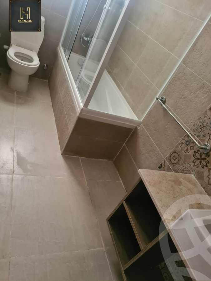 https://aqarmap.com.eg/en/listing/4214016-for-rent-cairo-new-cairo-compounds-fifth-square