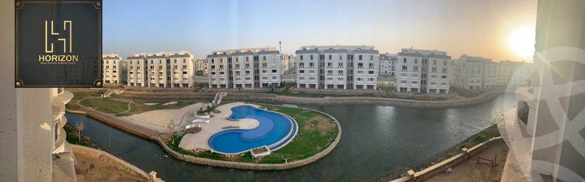https://aqarmap.com.eg/en/listing/4229712-for-sale-cairo-new-cairo-compounds-mountain-view-hyde-park