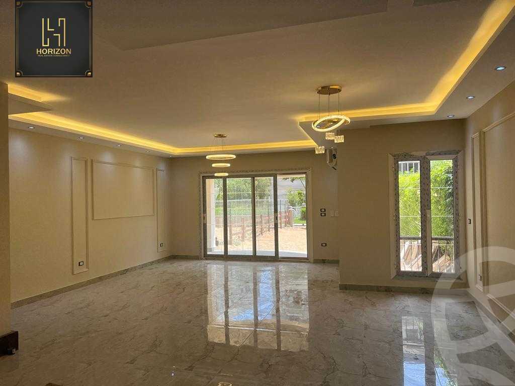 https://aqarmap.com.eg/en/listing/4233110-for-rent-cairo-new-cairo-compounds-mountain-view-hyde-park