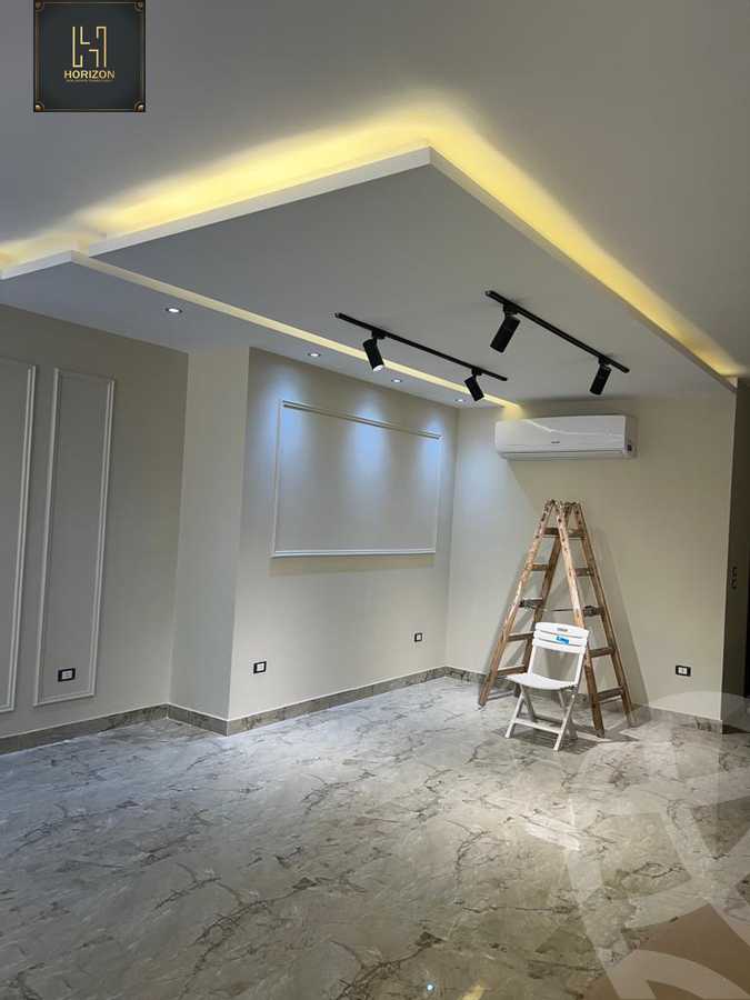 https://aqarmap.com.eg/en/listing/4233110-for-rent-cairo-new-cairo-compounds-mountain-view-hyde-park