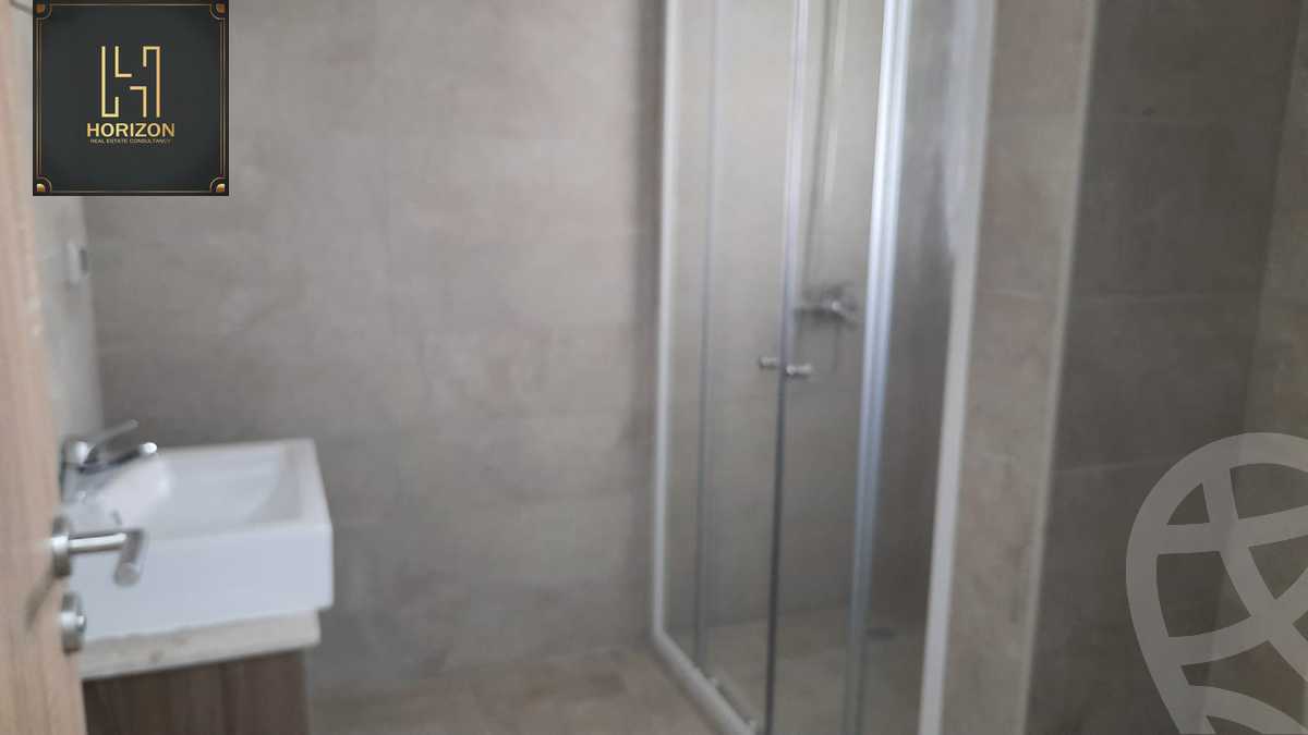 https://aqarmap.com.eg/en/listing/4233757-for-rent-cairo-new-cairo-compounds-fifth-square