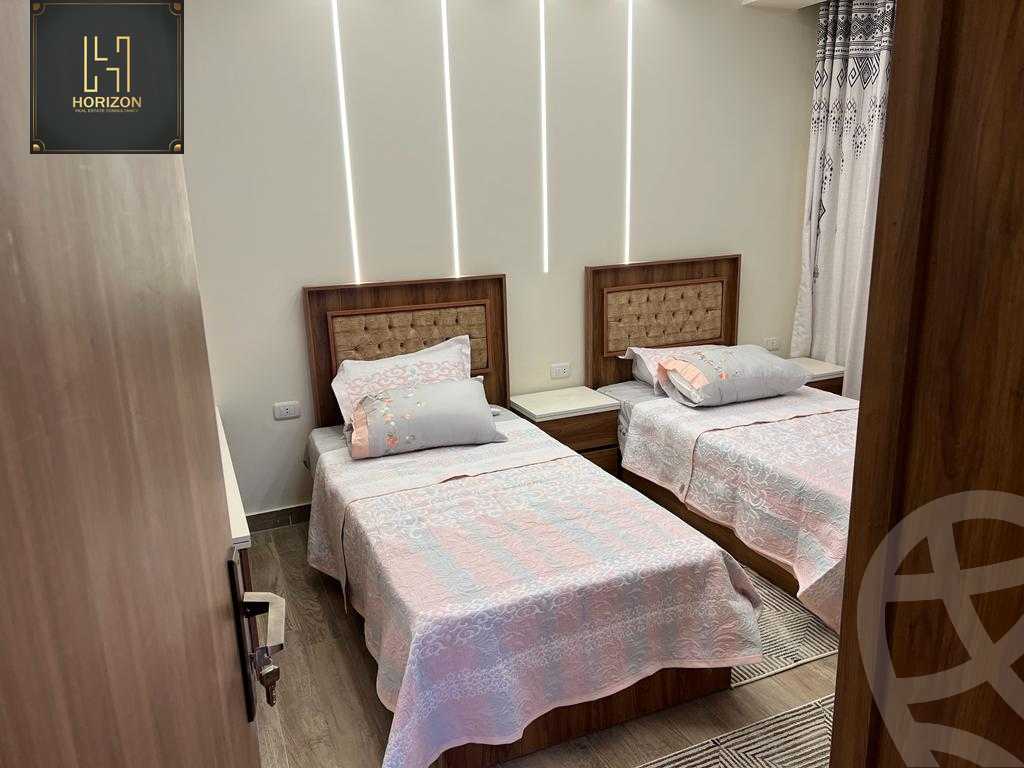 https://aqarmap.com.eg/en/listing/4234048-for-rent-cairo-new-cairo-compounds-lakeview-residence