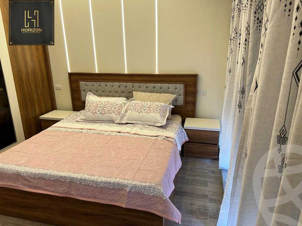 https://aqarmap.com.eg/en/listing/4234048-for-rent-cairo-new-cairo-compounds-lakeview-residence