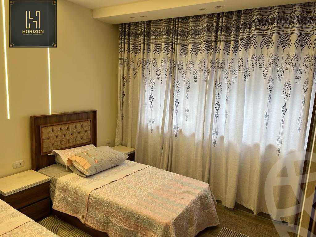 https://aqarmap.com.eg/en/listing/4234048-for-rent-cairo-new-cairo-compounds-lakeview-residence
