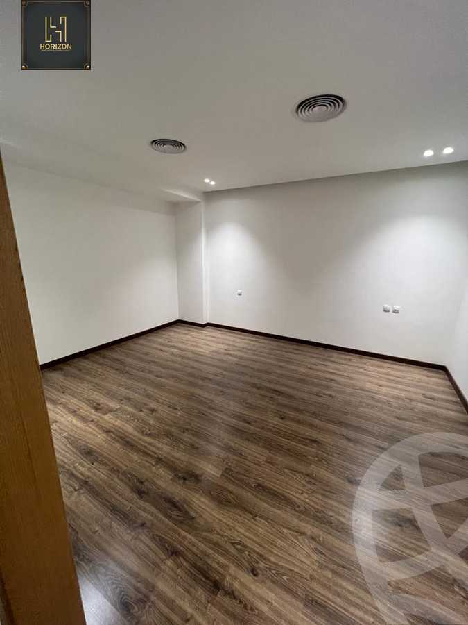 https://aqarmap.com.eg/en/listing/4233868-for-rent-cairo-new-cairo-compounds-oriana-villas-cairo-festival-city
