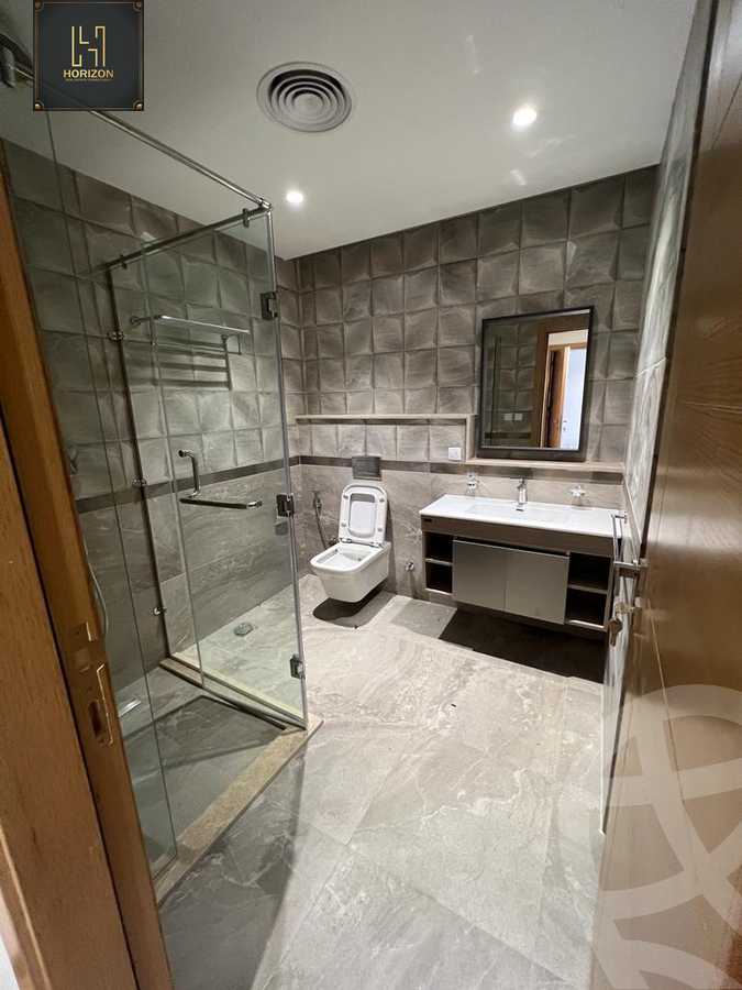https://aqarmap.com.eg/en/listing/4233868-for-rent-cairo-new-cairo-compounds-oriana-villas-cairo-festival-city