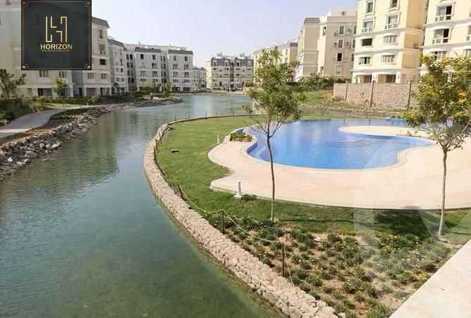 https://aqarmap.com.eg/en/listing/4251577-for-sale-cairo-new-cairo-compounds-mountain-view-hyde-park