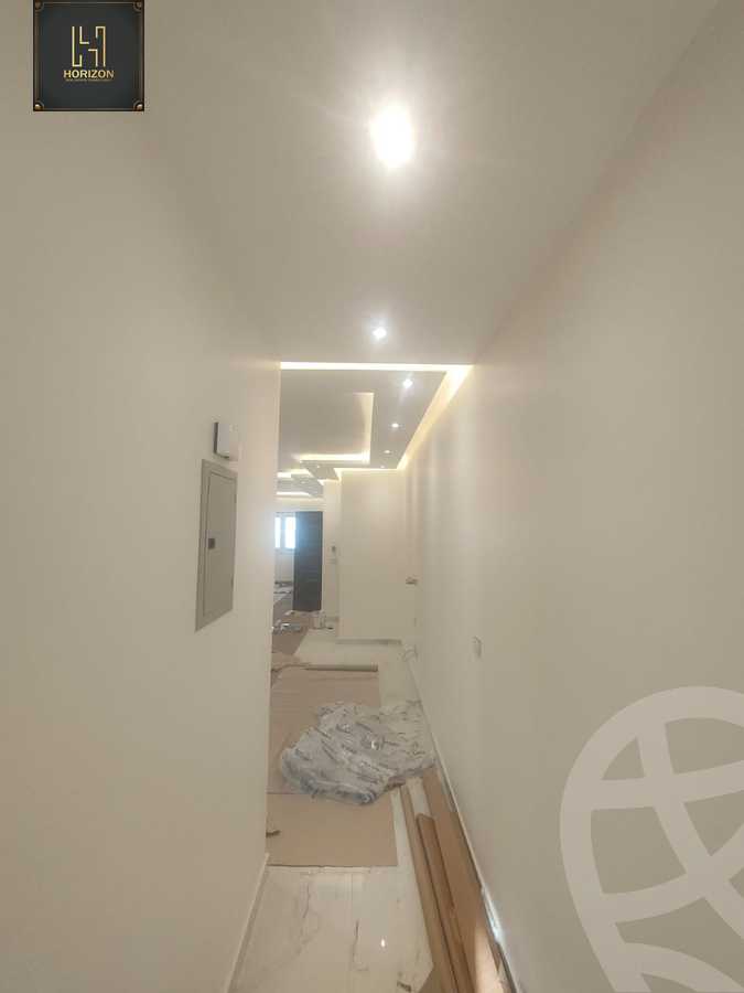 https://aqarmap.com.eg/en/listing/4258893-for-rent-cairo-new-cairo-compounds-mountain-view-hyde-park