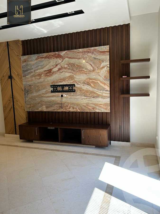 https://aqarmap.com.eg/ar/listing/4265373-for-rent-mivida-parcel