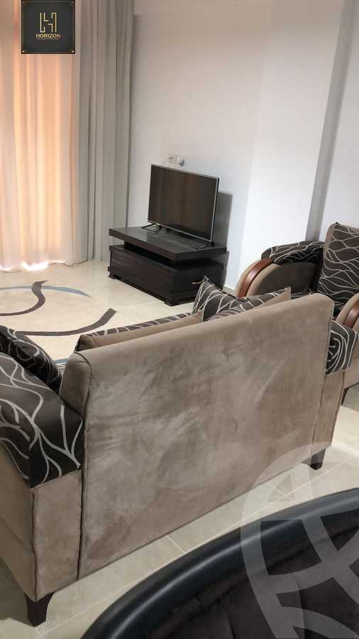 https://aqarmap.com.eg/ar/listing/4268656-for-rent-cairo-new-cairo-compounds-fifth-square