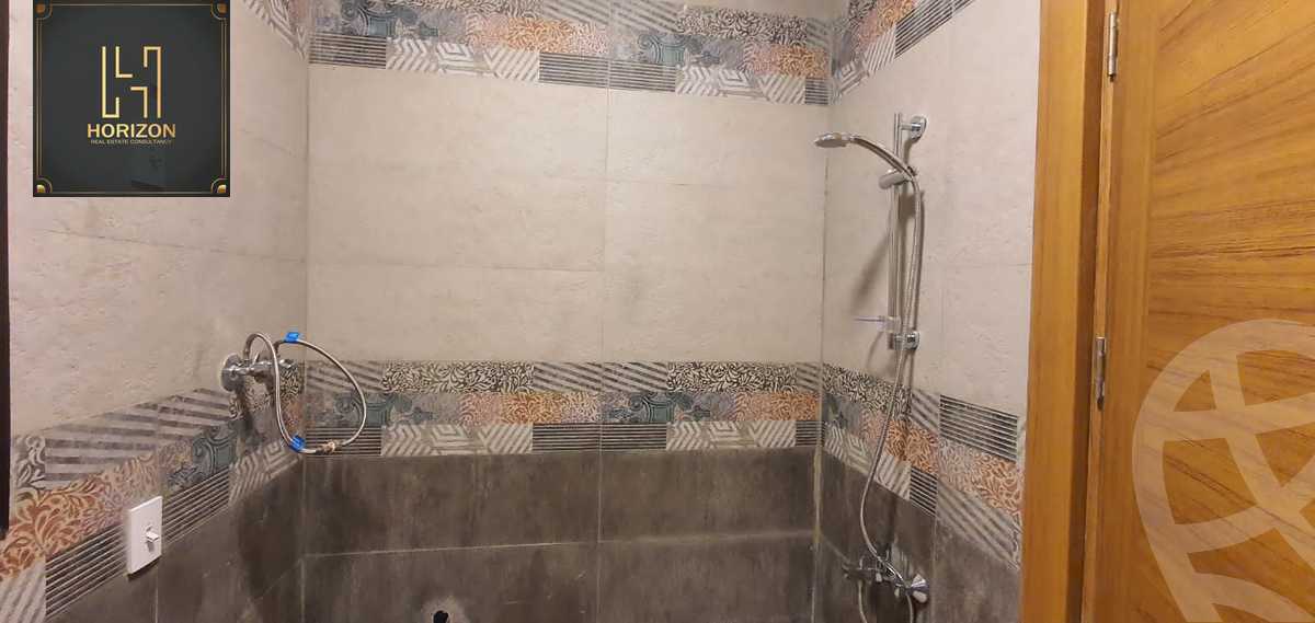 https://aqarmap.com.eg/ar/listing/4273856-for-rent-eastown-parks