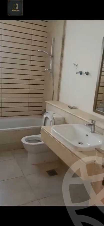 https://aqarmap.com.eg/ar/listing/4273963-for-rent-mivida-parcel