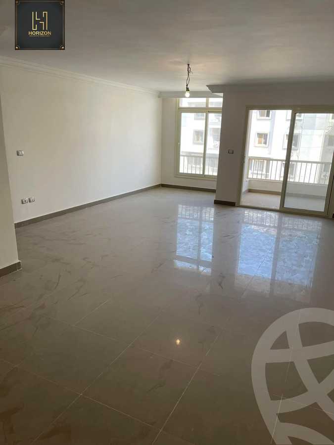 https://aqarmap.com.eg/ar/listing/4282154-for-sale-cairo-new-cairo-compounds-jyd