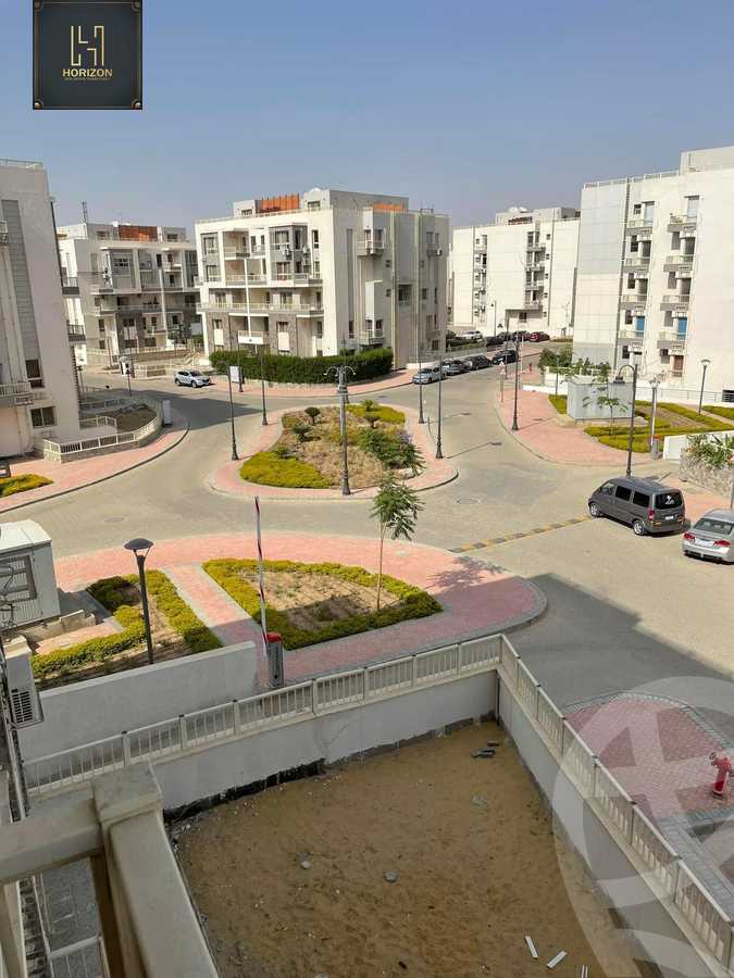 https://aqarmap.com.eg/ar/listing/4282154-for-sale-cairo-new-cairo-compounds-jyd