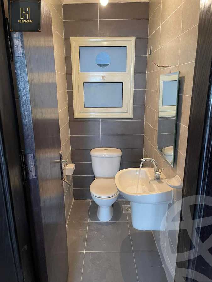 https://aqarmap.com.eg/ar/listing/4282154-for-sale-cairo-new-cairo-compounds-jyd