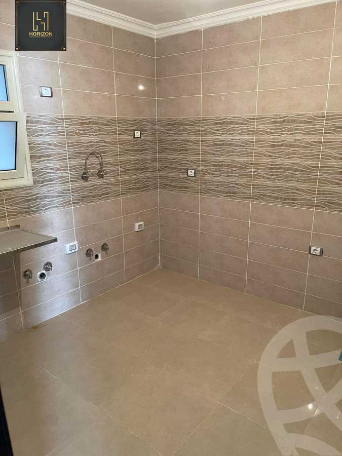 https://aqarmap.com.eg/ar/listing/4282154-for-sale-cairo-new-cairo-compounds-jyd