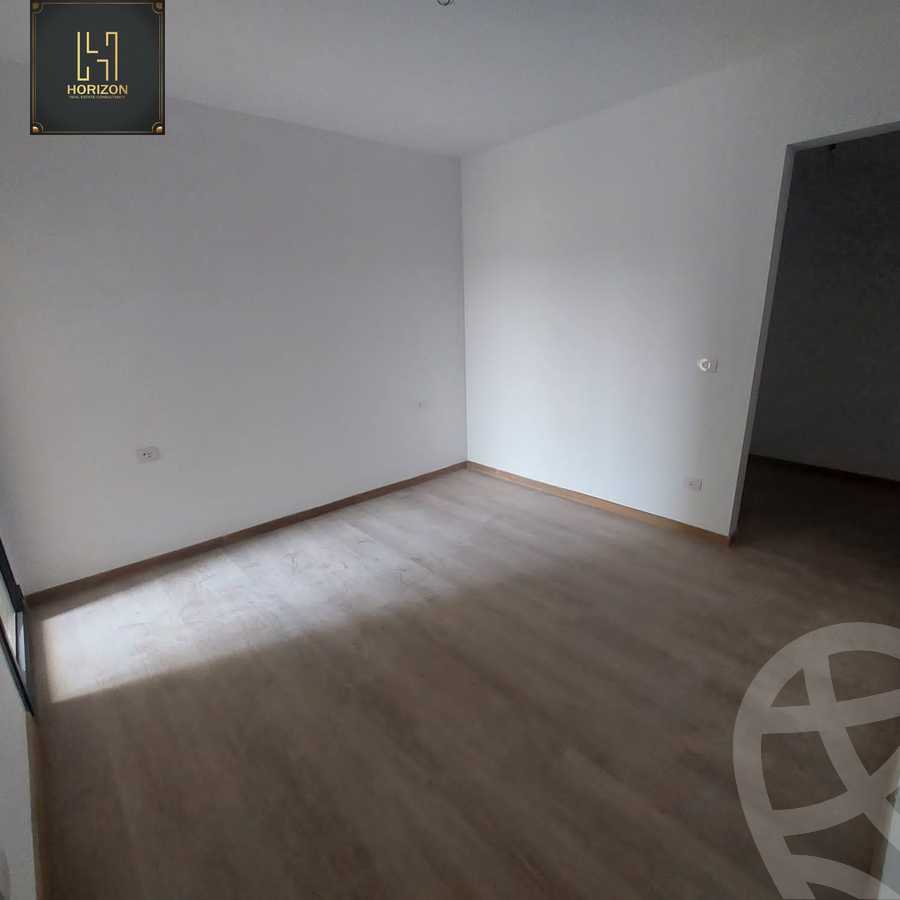 https://aqarmap.com.eg/ar/listing/4282686-for-rent-cairo-new-cairo-compounds-fifth-square