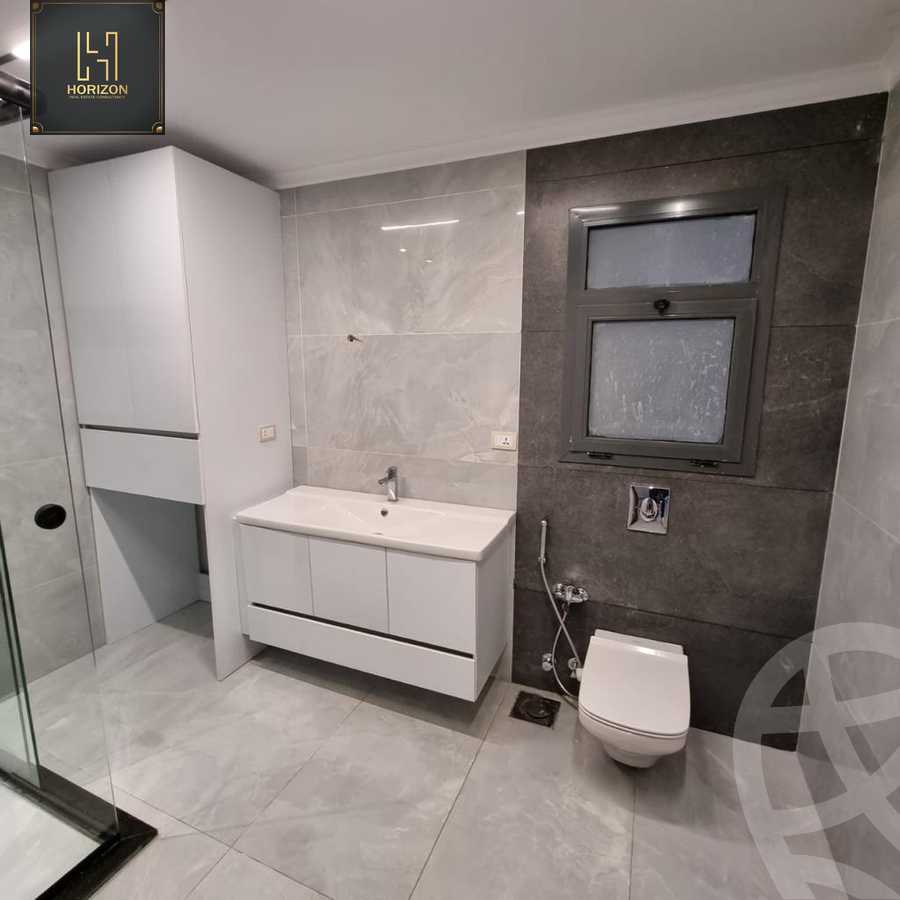 https://aqarmap.com.eg/ar/listing/4291073-for-rent-eastown-parks